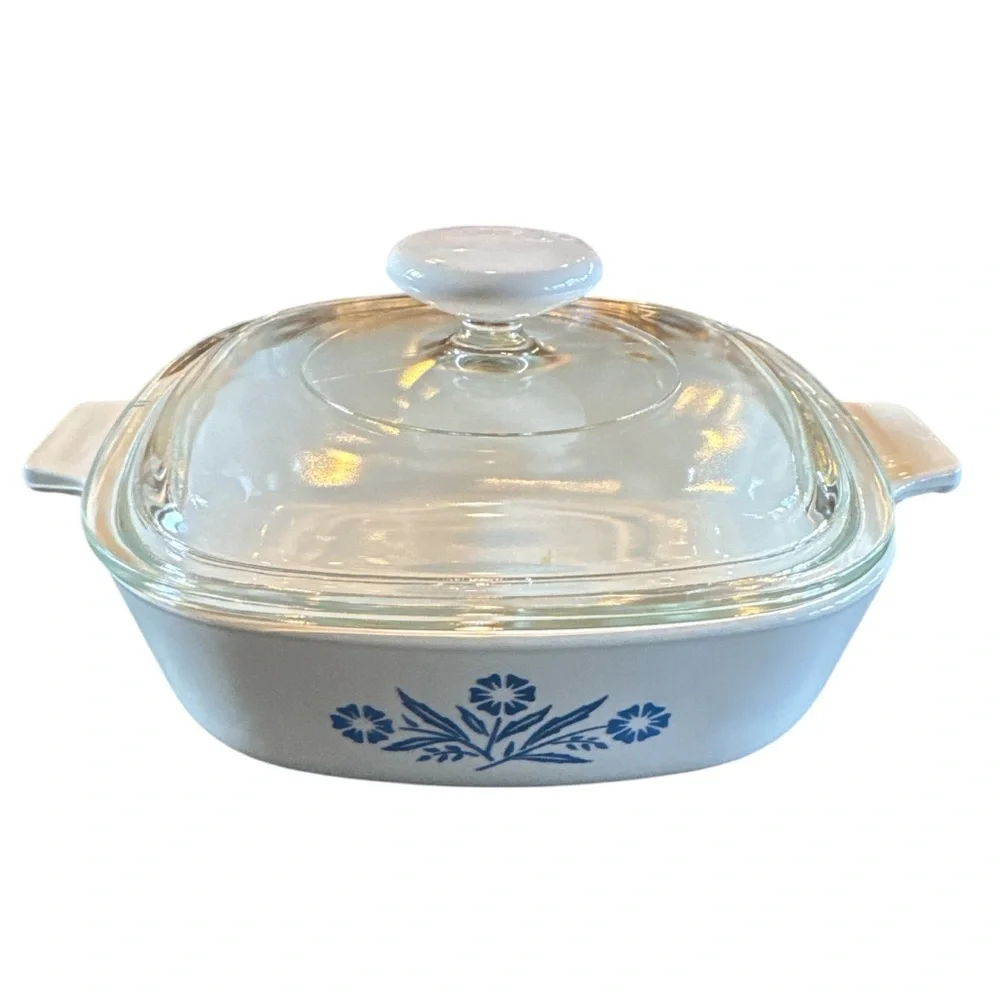 Vintage Corning Ware Blue Vintage Cornflower P-1-B 1 Qt Casserole with Glass Lid